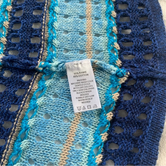 Liz Claiborne NY crochet cardigan - Picture 5 of 8